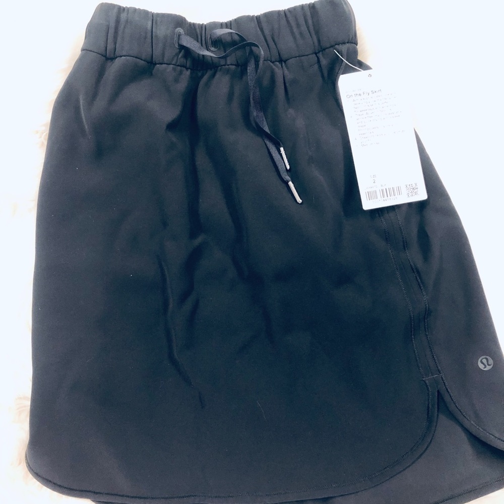 Lululemon ‘On the Fly’ skirt. Brand new w/tags.